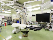 Allura Xper FD20（Philips社）ハイブリット手術室
　（循環器科・心臓領域、心臓血管外科・大血管領域）